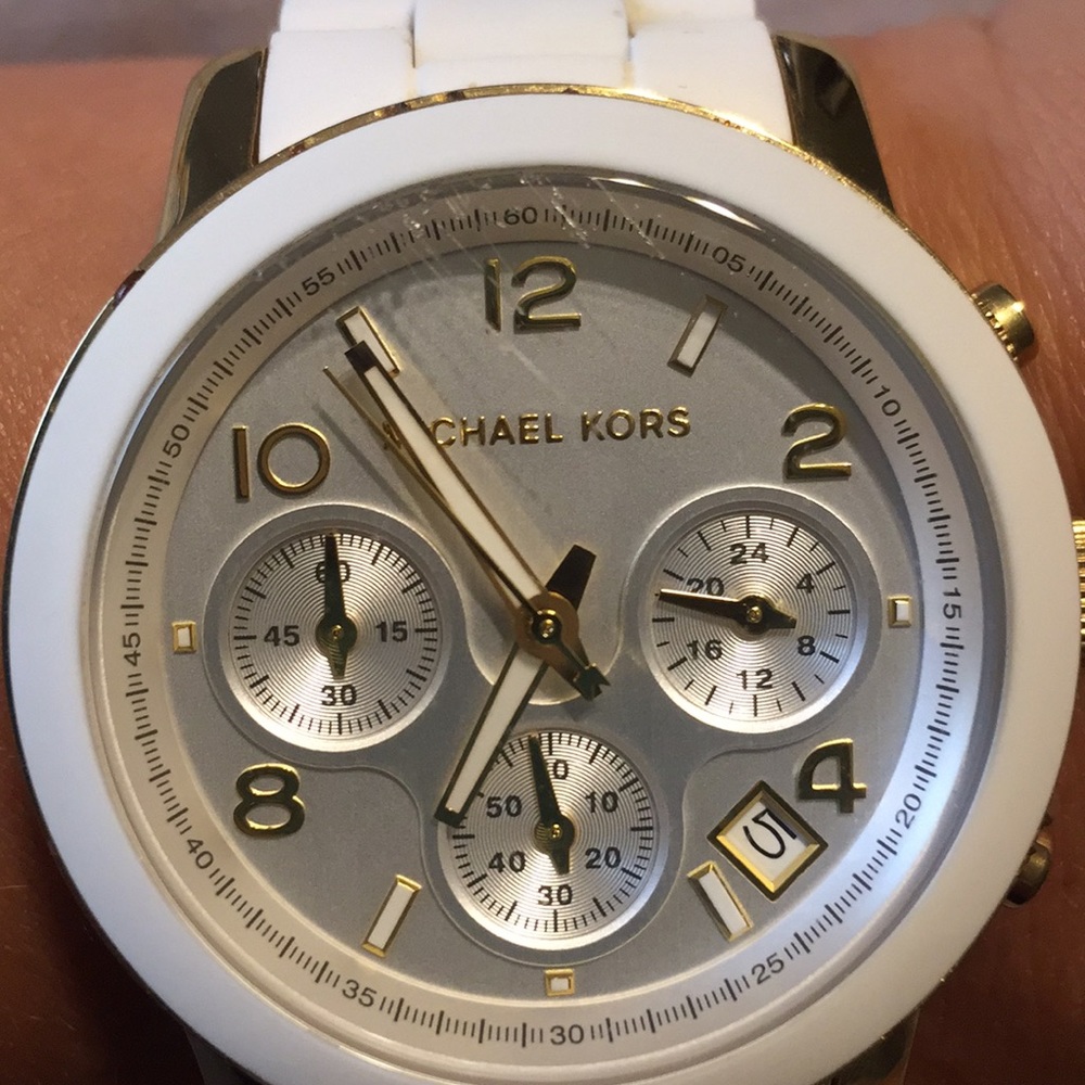 Michael Kors White & gold watch